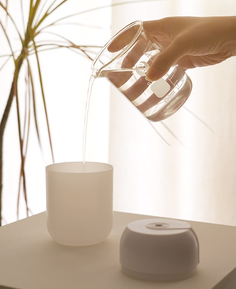 Mini Portable Ultrasonic Air Humidifier – Aroma Essential Oil Diffuser